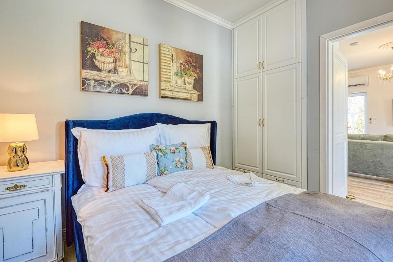 The Doors Boutique Apartments Mosonmagyaróvár Dış mekan fotoğraf