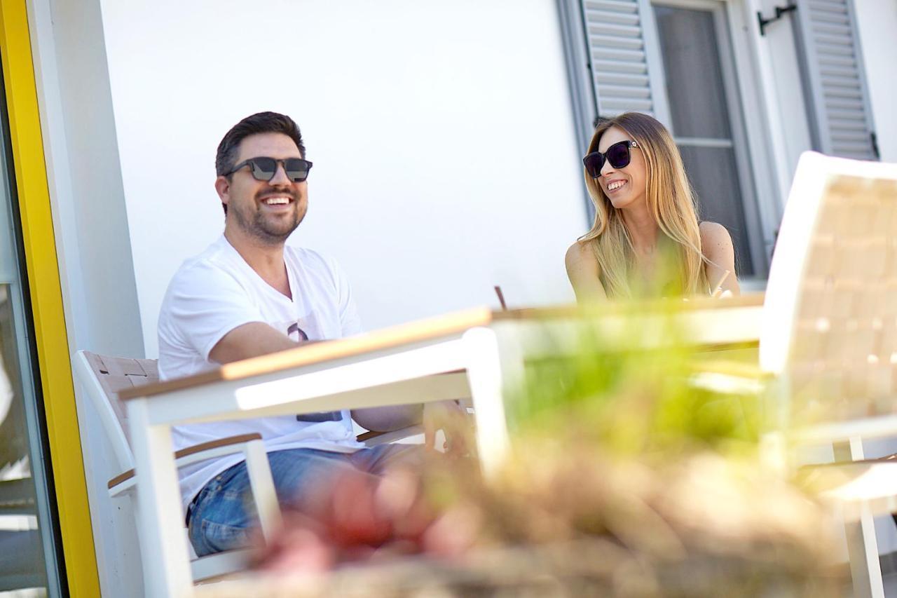 The Doors Boutique Apartments Mosonmagyaróvár Dış mekan fotoğraf