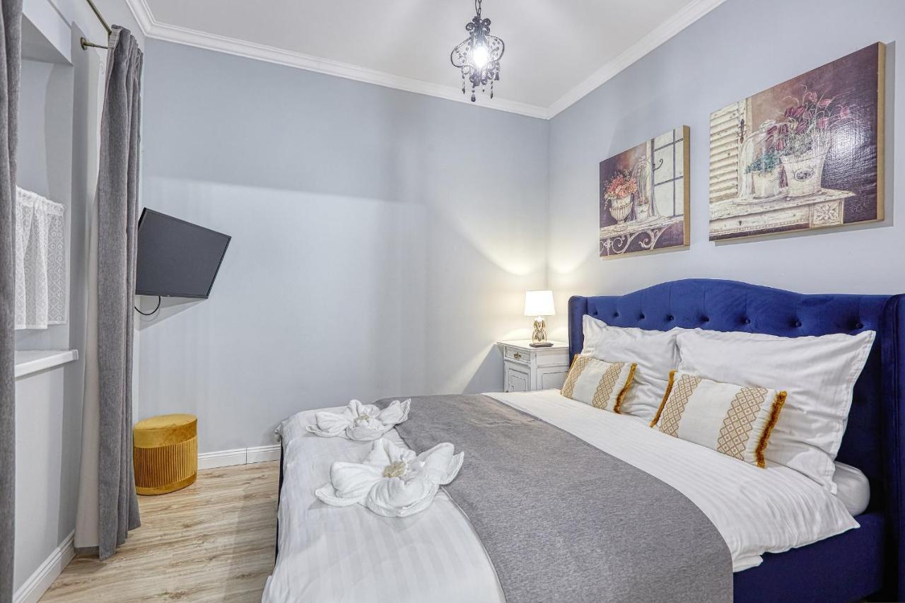 The Doors Boutique Apartments Mosonmagyaróvár Dış mekan fotoğraf